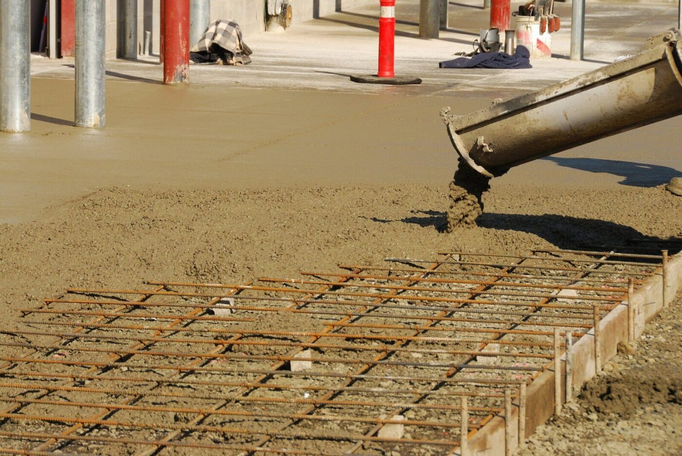concrete slab pouring in Orangetree, FL